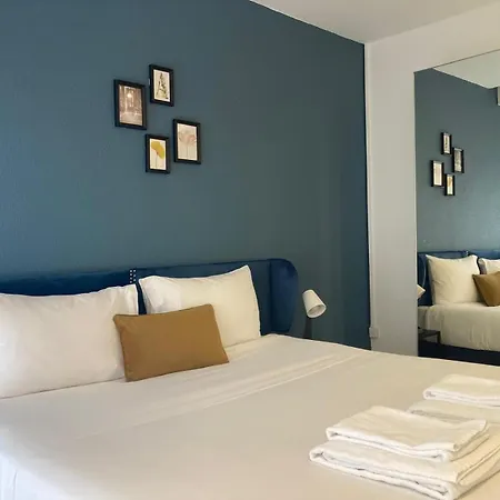 Ξενοδοχείο Marinha Garden - Al