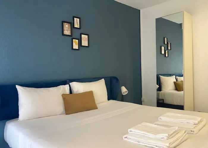 Ξενοδοχείο Marinha Garden - Al